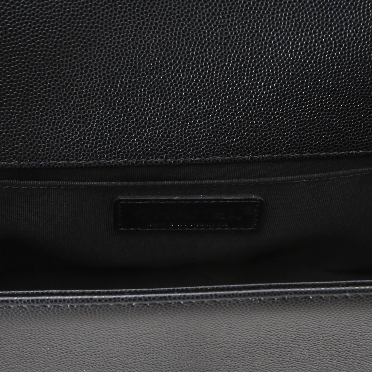 CHANEL(USED)샤넬 캐비어 보이샤넬 미듐