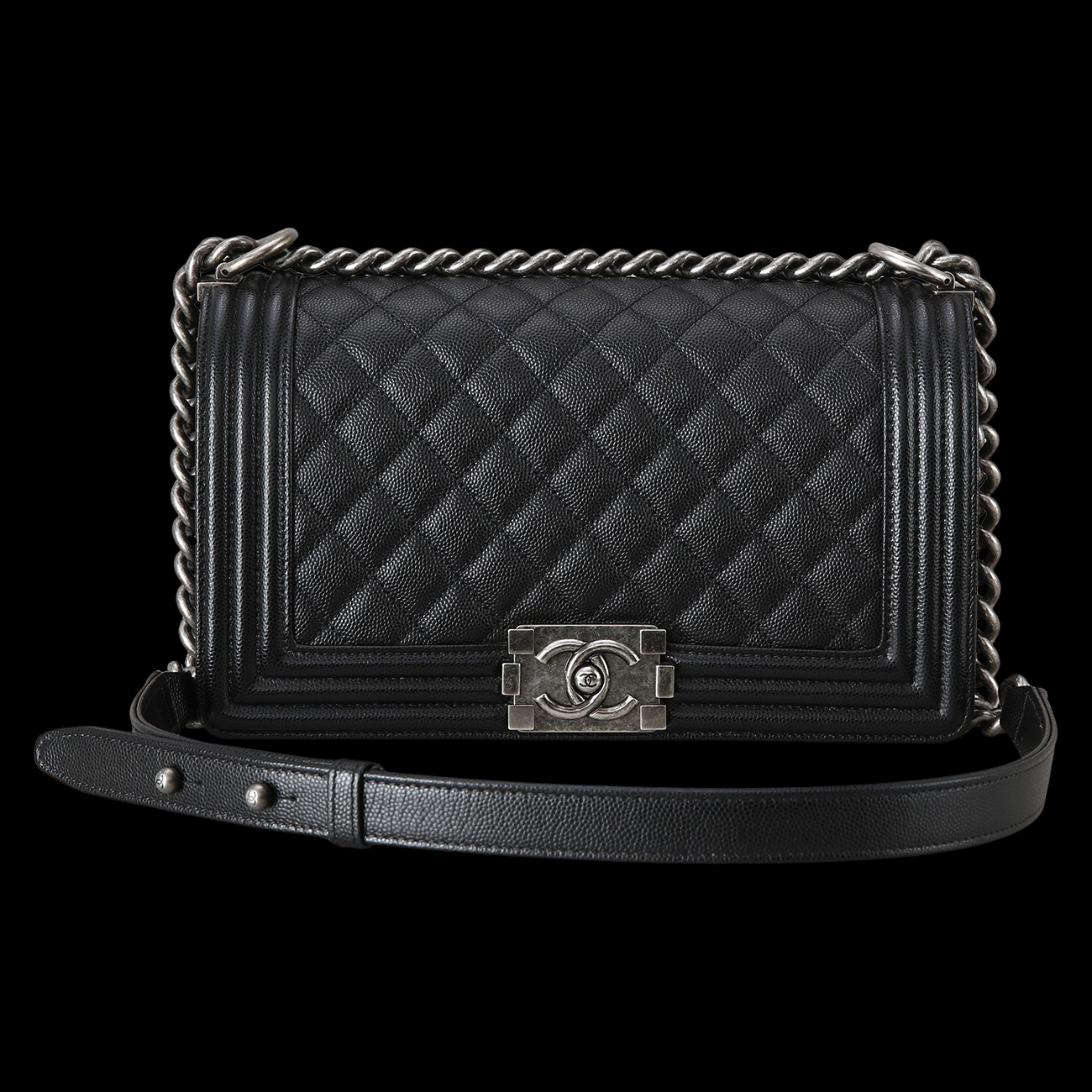 CHANEL(USED)샤넬 캐비어 보이샤넬 미듐