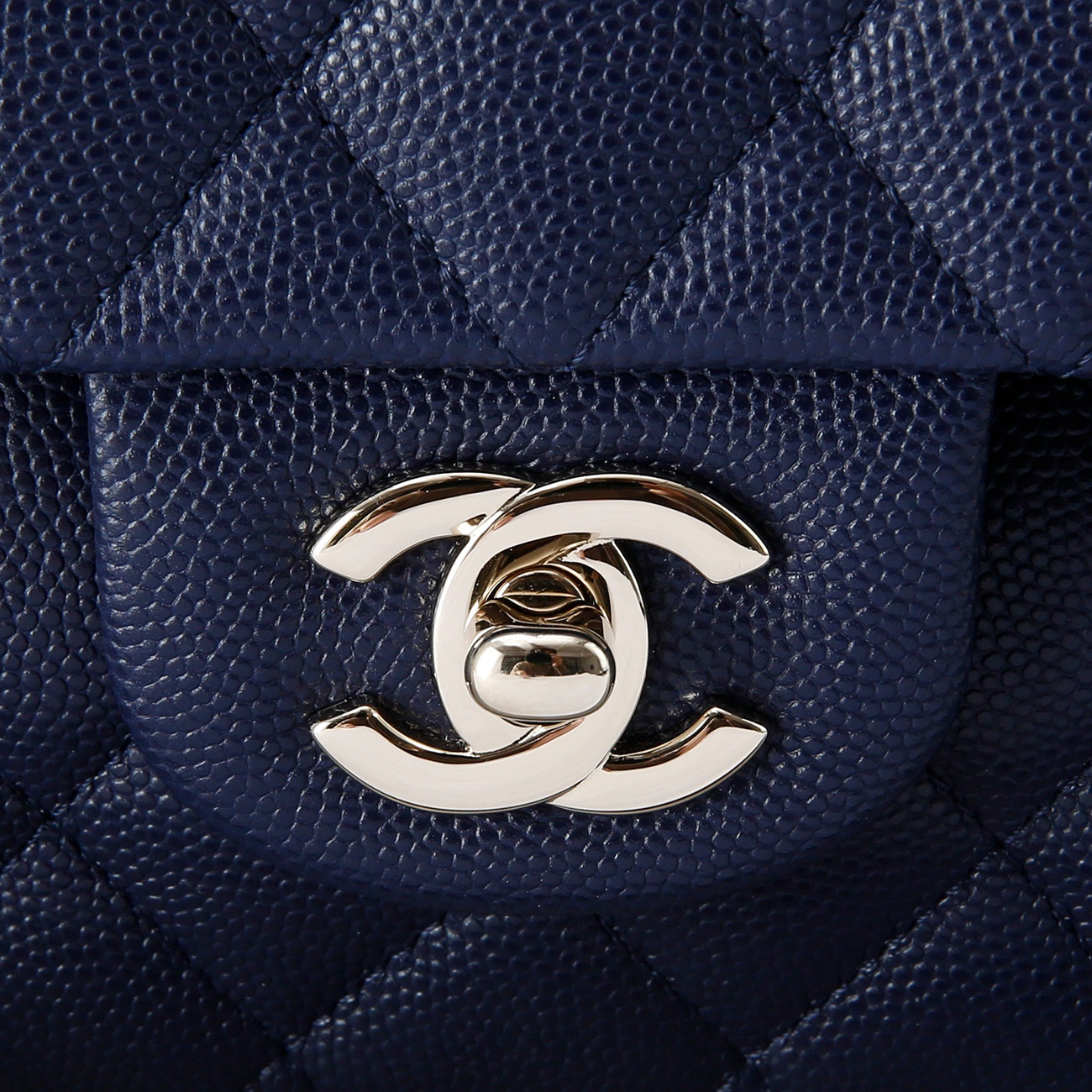 CHANEL(USED)샤넬 클래식 캐비어 미듐