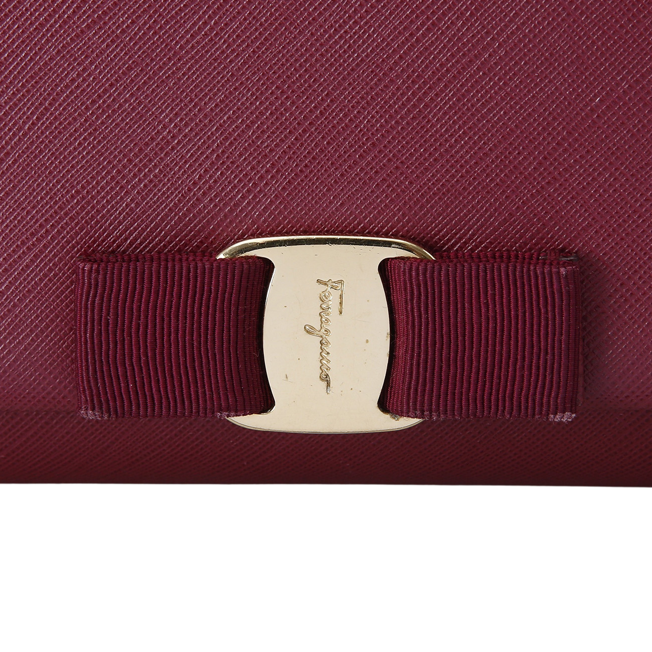 FERRAGAMO(USED)페레가모 사피아노 바라리본 지니 미니 크로스백