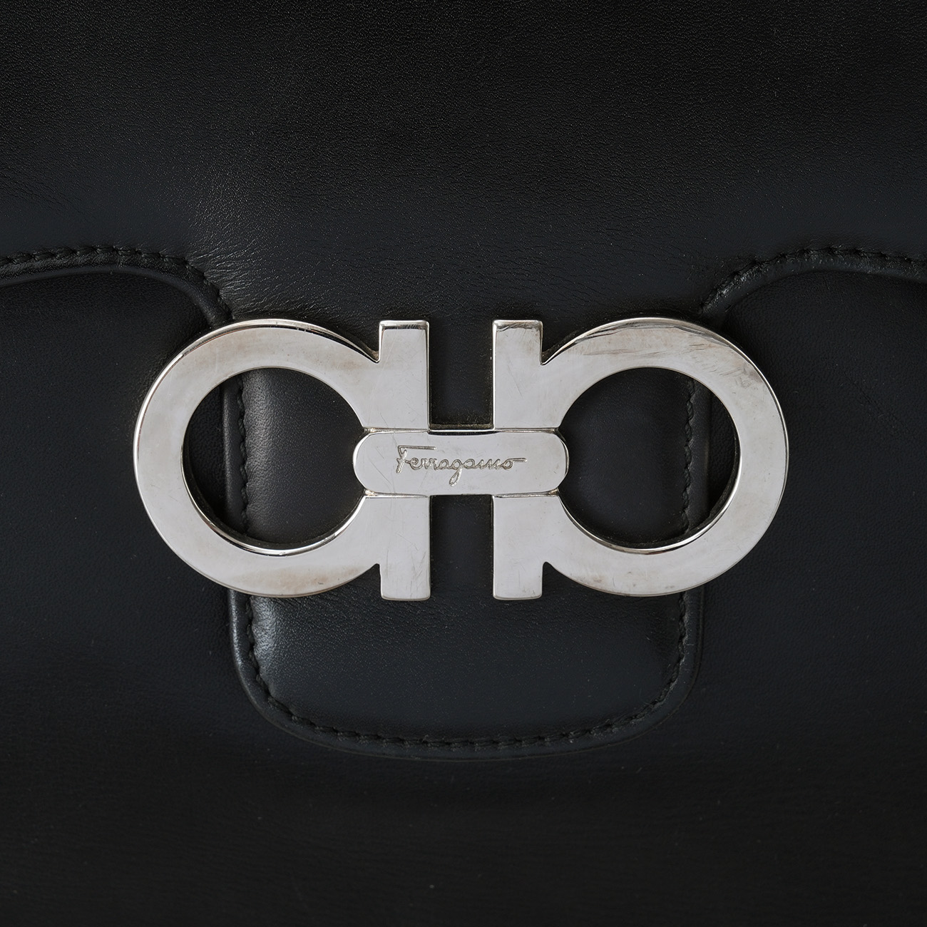 FERRAGAMO(USED)페라가모 BL-217156 간치니 숄더백