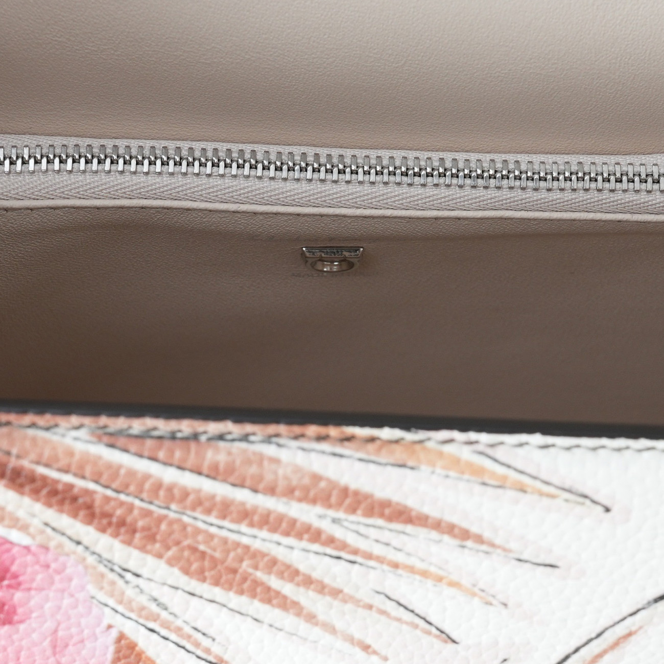 FERRAGAMO(USED)페레가모 박시즈 플라워 프린트 탑핸들백