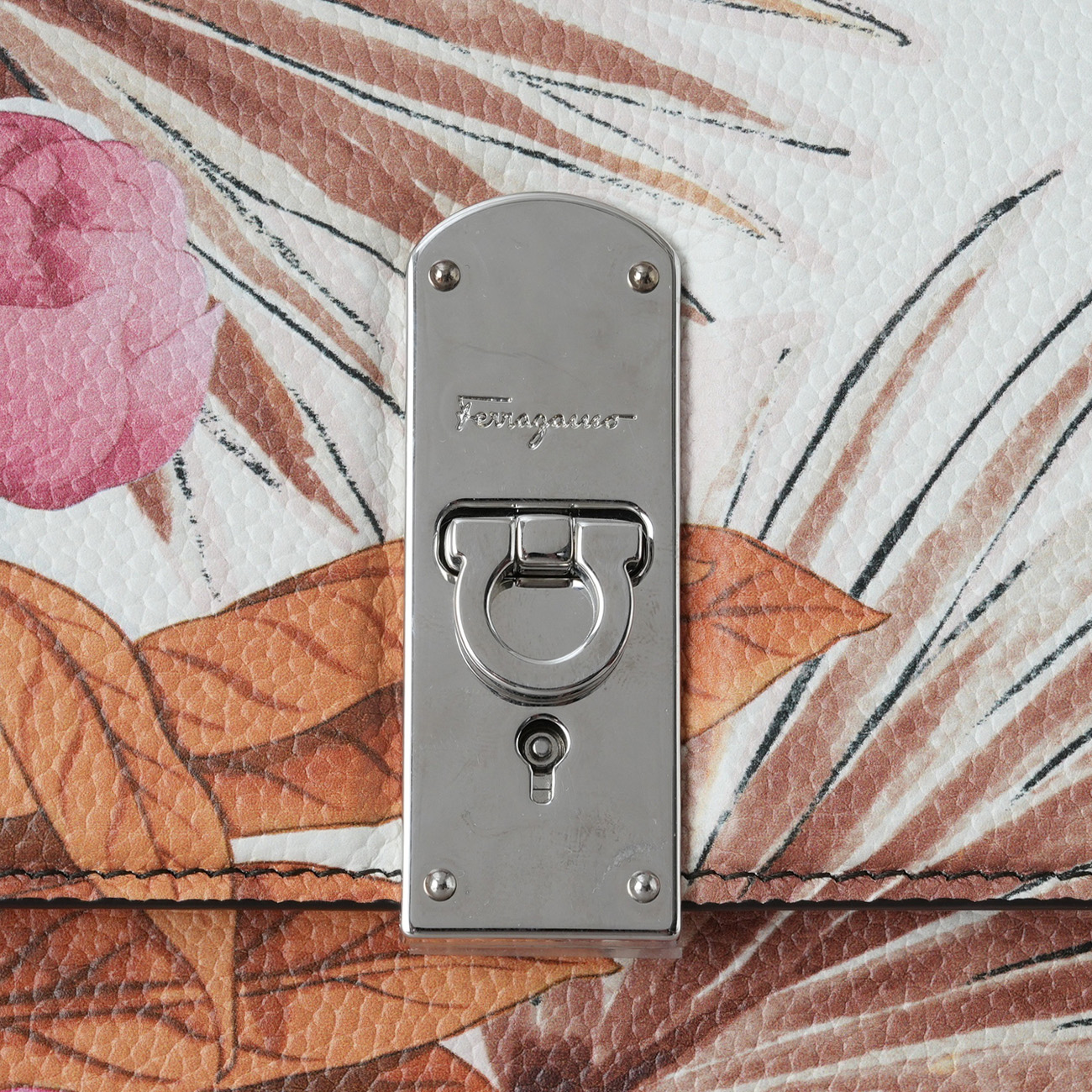 FERRAGAMO(USED)페레가모 박시즈 플라워 프린트 탑핸들백