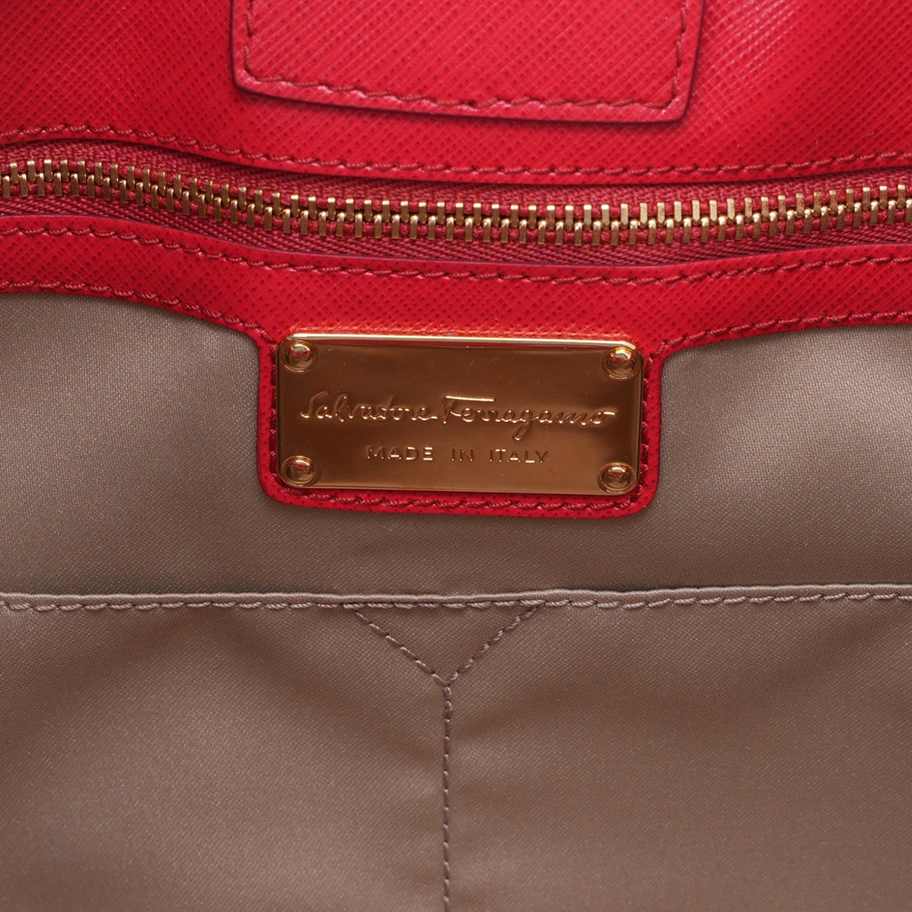 FERRAGAMO(USED)페레가모 멜리케 체인 숄더백