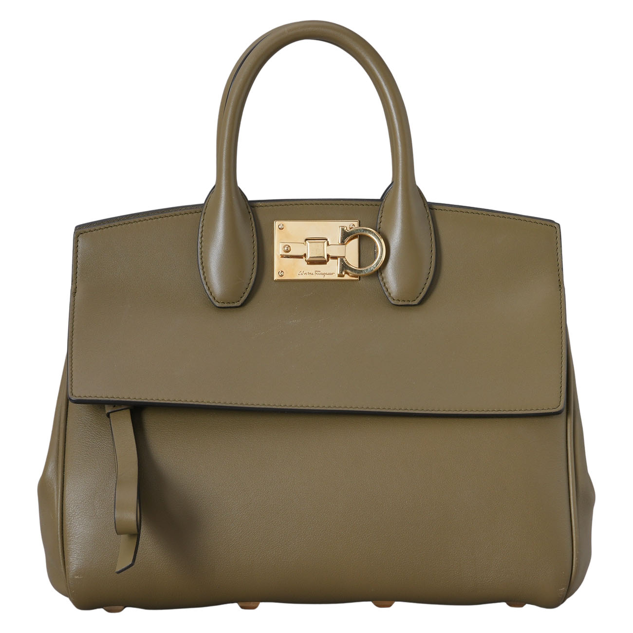 FERRAGAMO(USED)페레가모 21 H159 스튜디오백