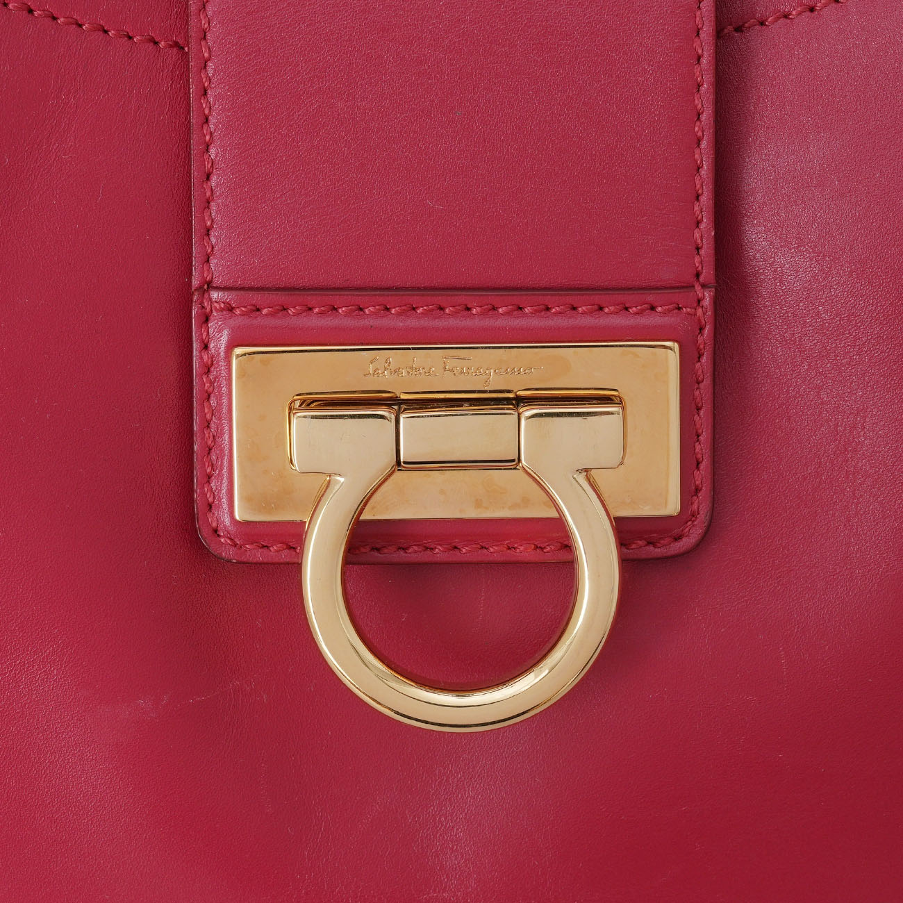 FERRAGAMO(USED)페레가모 간치니 호보백