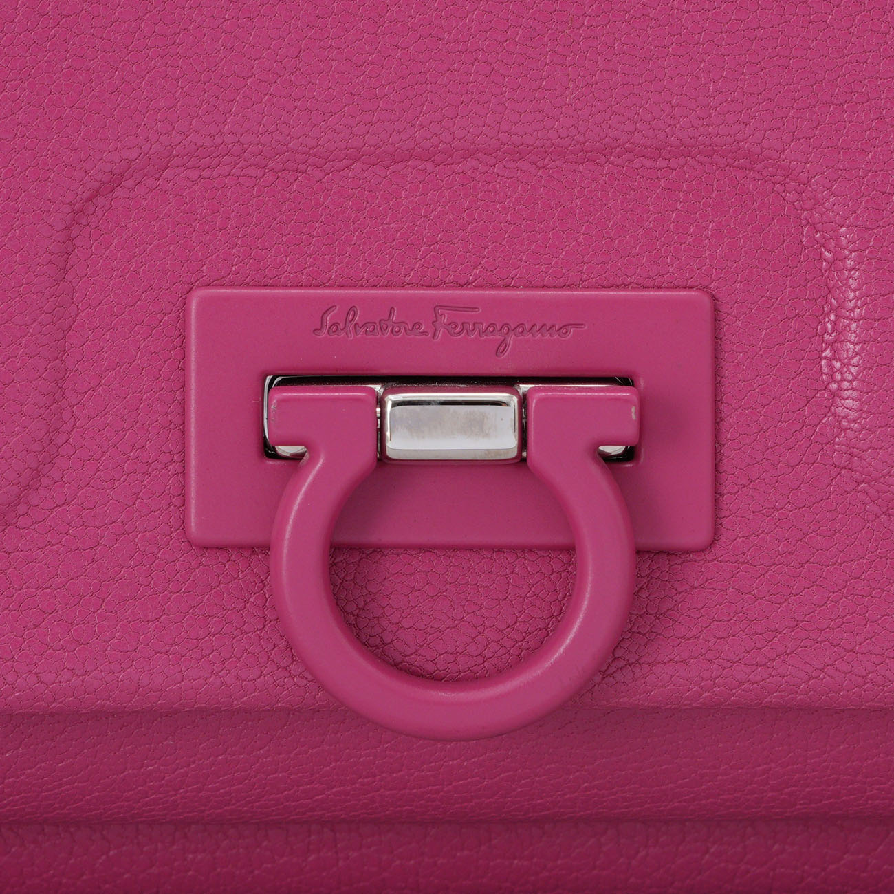 FERRAGAMO(USED)페레가모 레더 크로스백