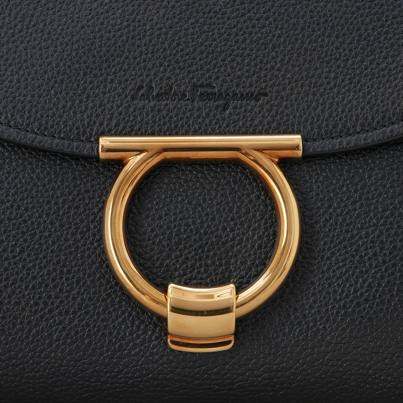 FERRAGAMO(USED)페레가모 간치니 마고 스몰 탑핸들 숄더백