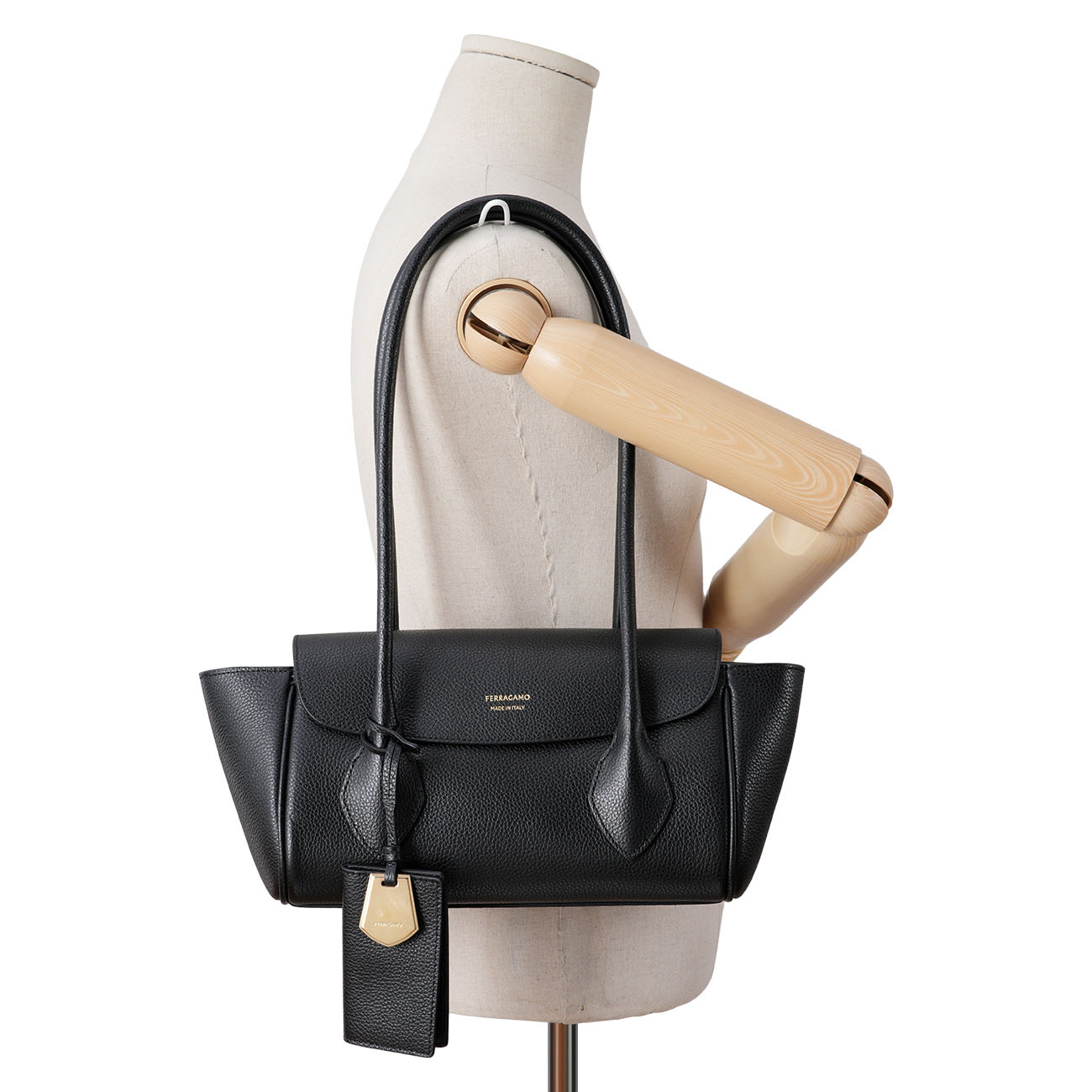 SALVATORE FERRAGAMO(USED)페레가모 이스트 웨스트 레더 숄더백