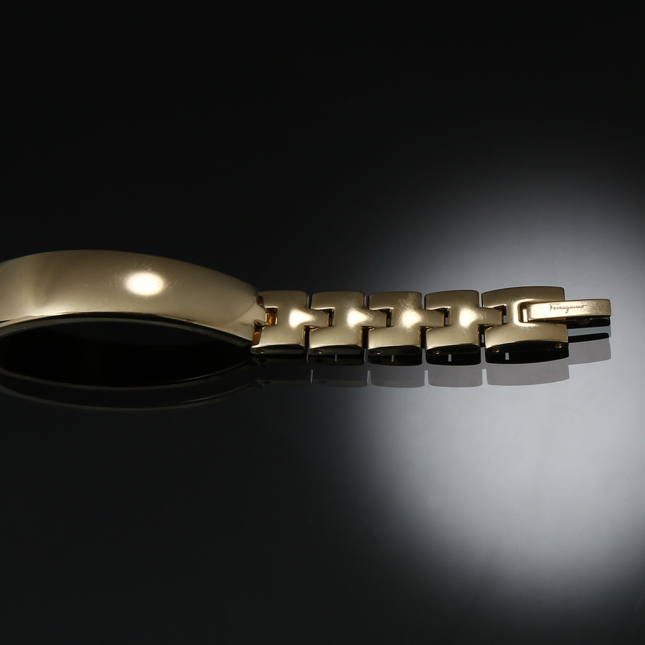 FERRAGAMO(USED)페레가모 금장 시계