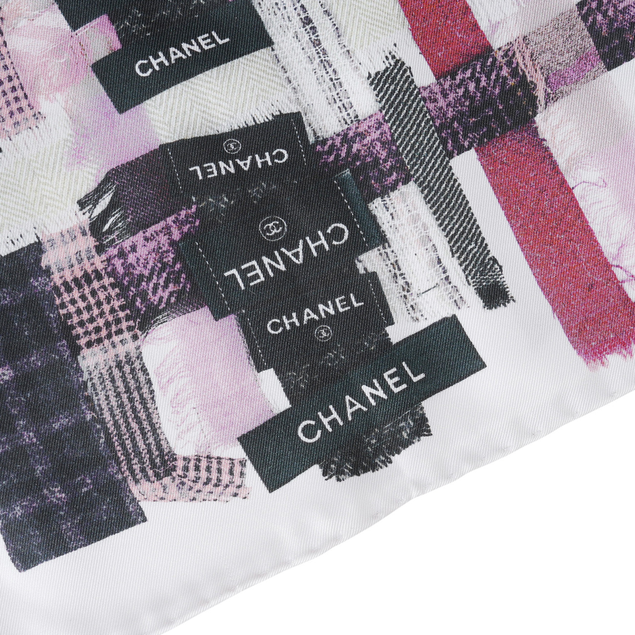 CHANEL(NEW)샤넬 AA8688 멀티컬러 실크 스카프
