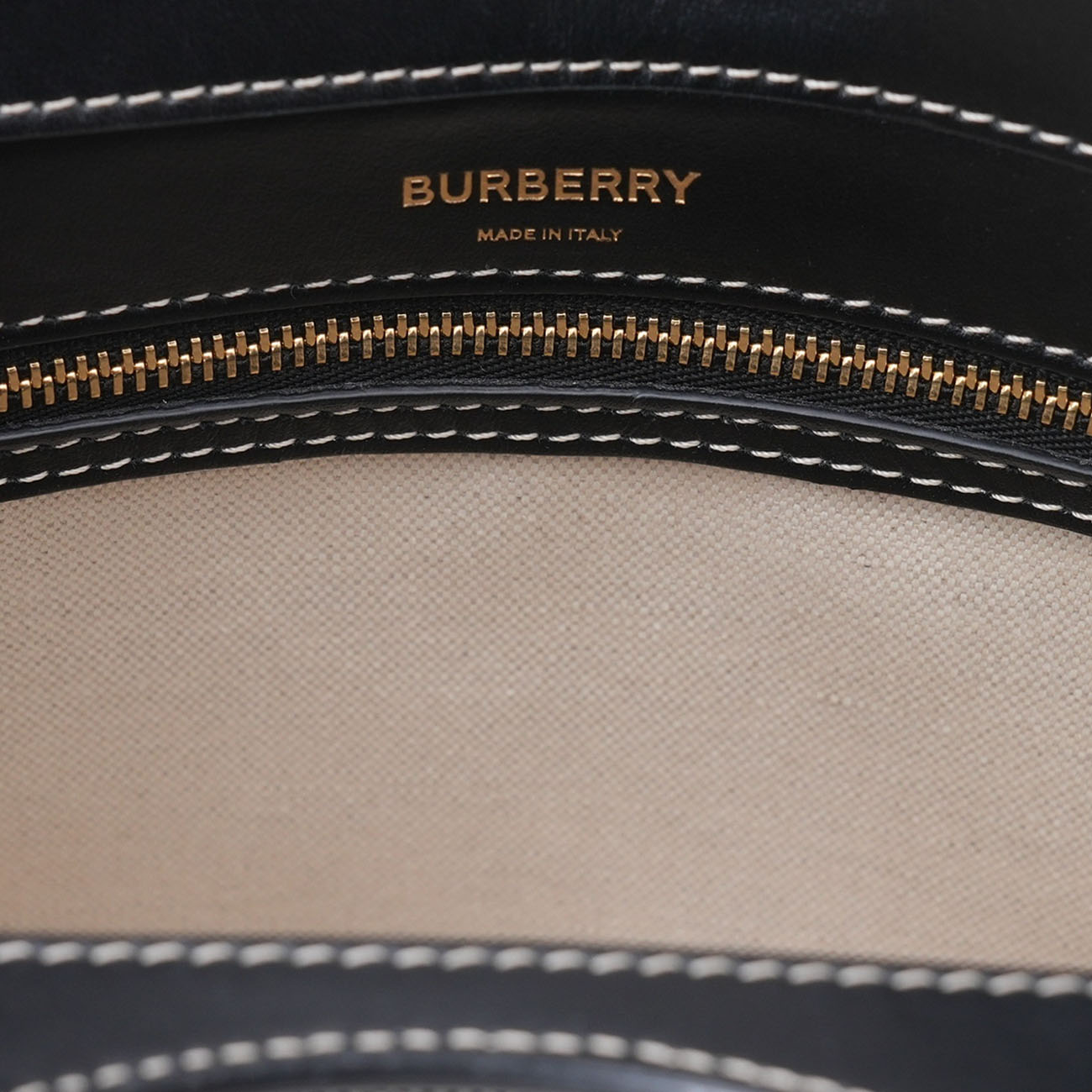 BURBERRY(USED)버버리 포켓백 미니