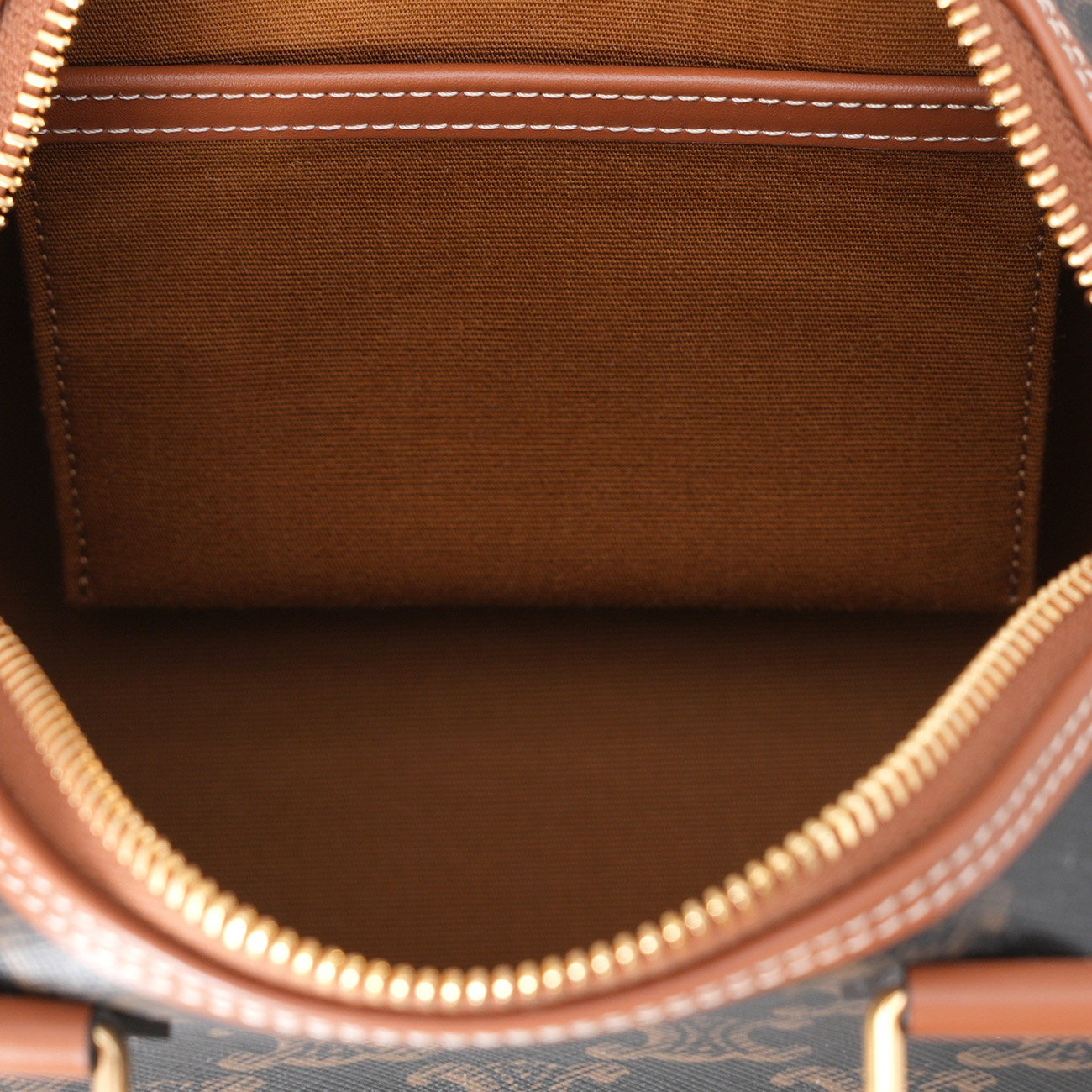 CELINE(USED)셀린느 트리옹프 캔버스 스몰 보스턴백