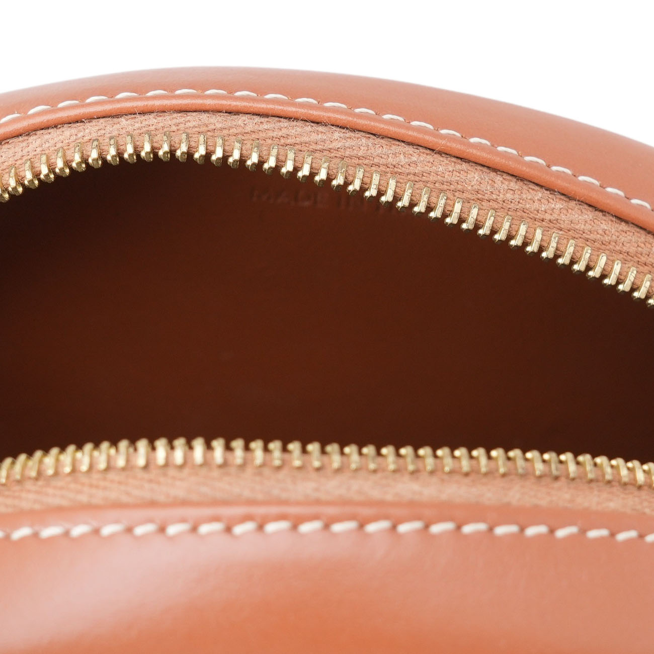 CELINE(USED)셀린느 크로스바디 오벌 펄스