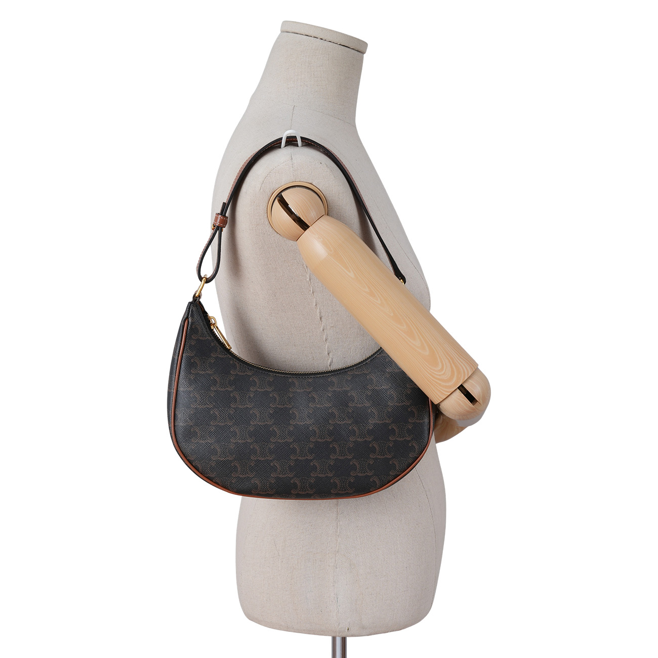 CELINE(USED)셀린느 트리옹프 캔버스 아바 백