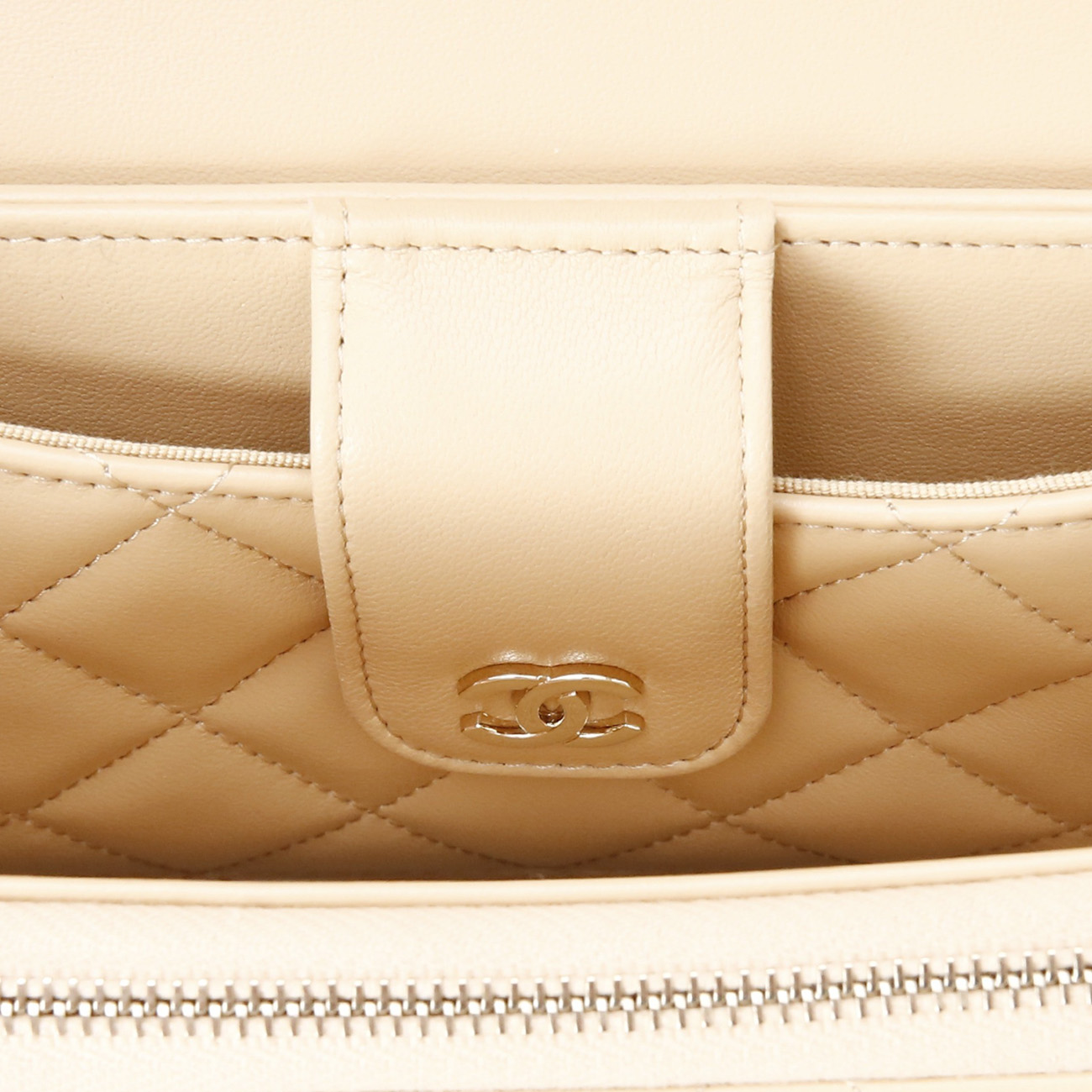 CHANEL(USED)샤넬 시즌 지퍼 플랩 WOC