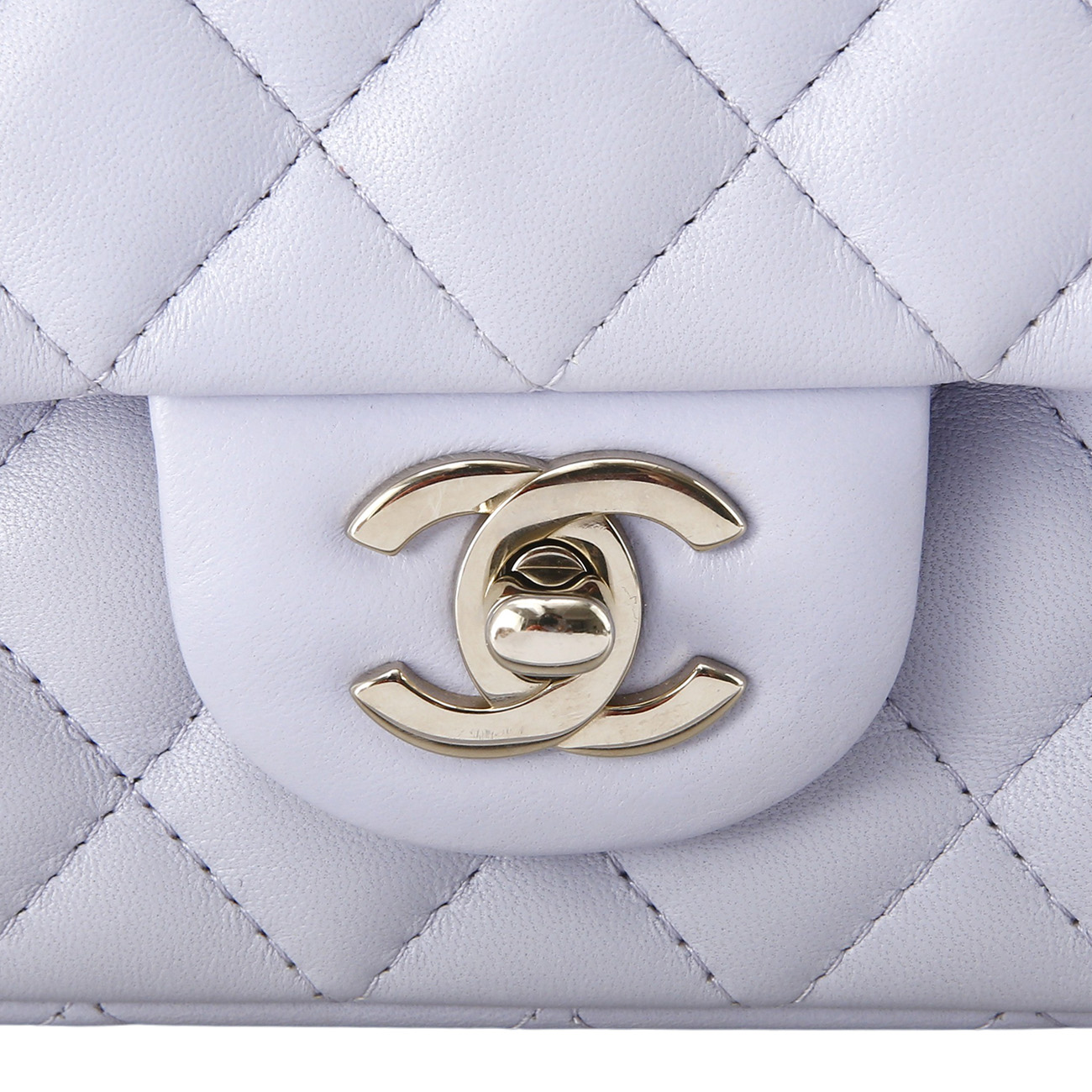 CHANEL(USED)샤넬 램스킨 클래식 뉴미니