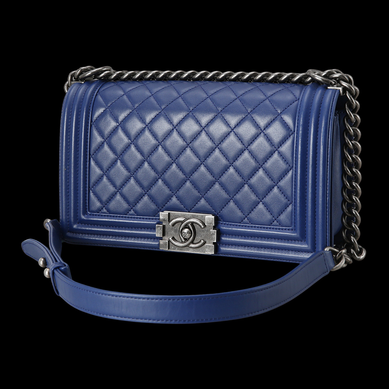 CHANEL(USED)샤넬 램스킨 보이샤넬 미듐