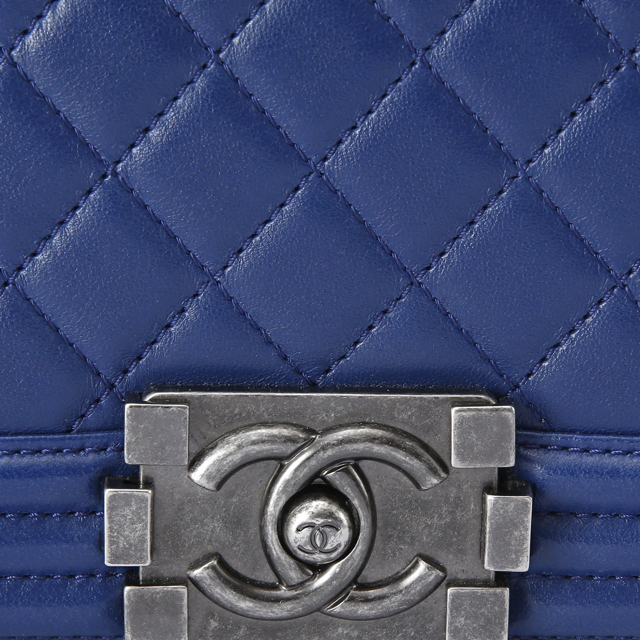 CHANEL(USED)샤넬 램스킨 보이샤넬 미듐