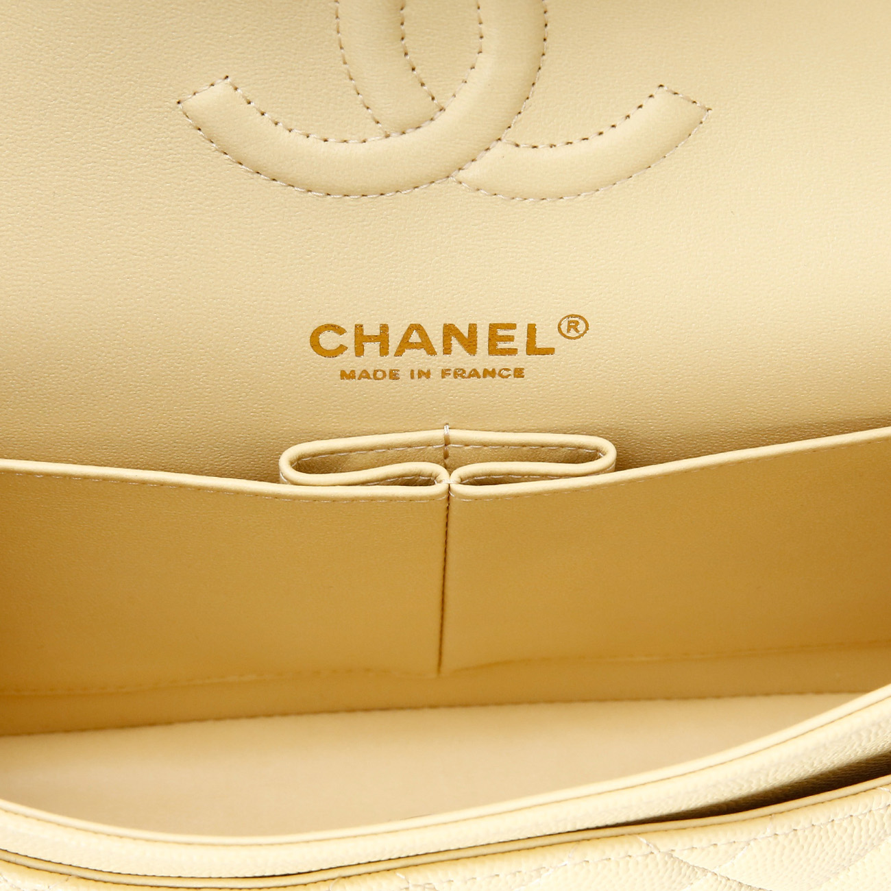CHANEL(USED)샤넬 캐비어 클래식 미듐 플랩백