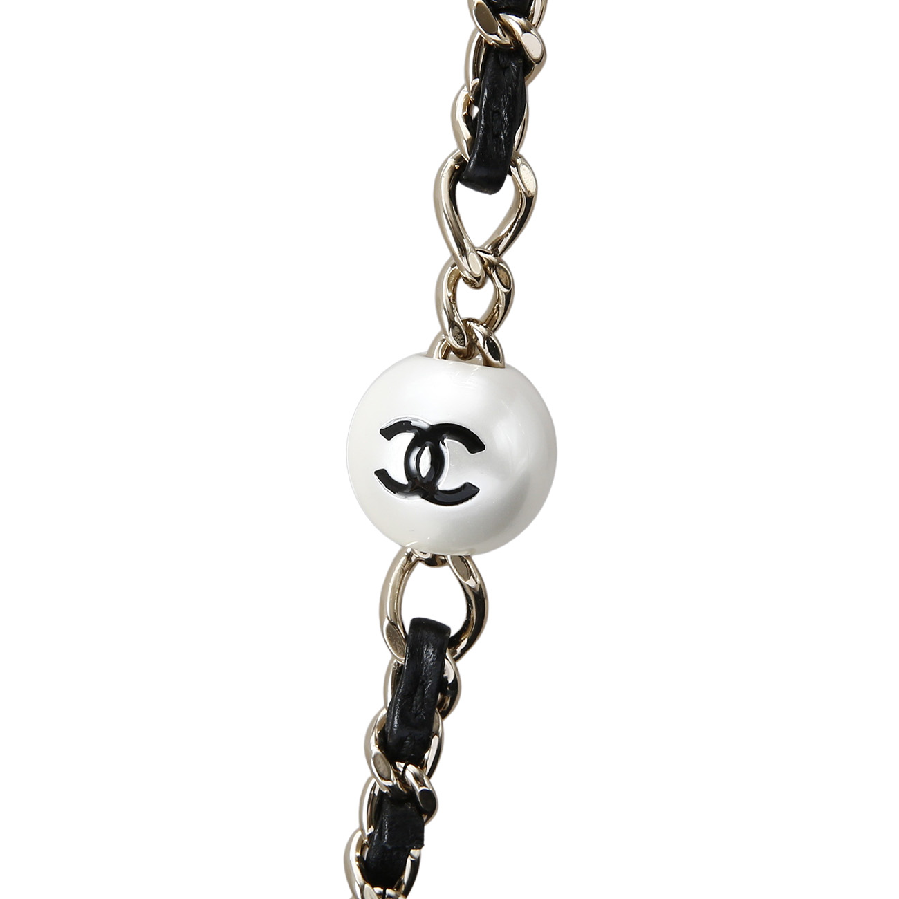 CHANEL(USED)샤넬 시즌 진주 체인 스트랩 플랩백