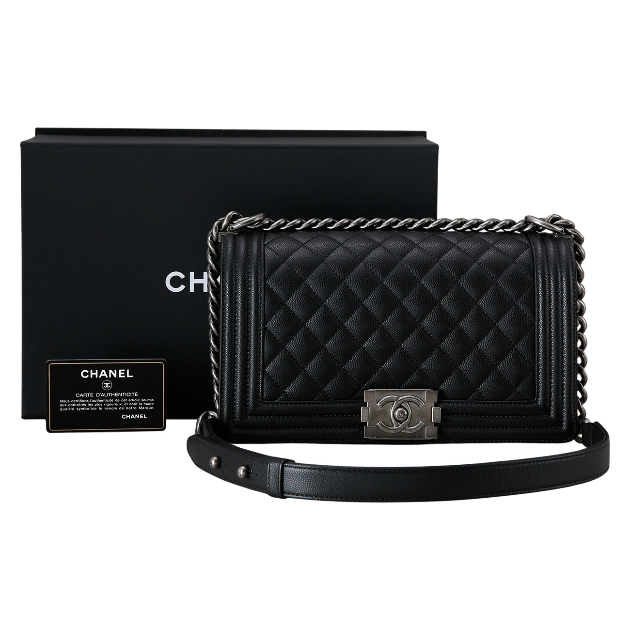 CHANEL(USED)샤넬 캐비어 보이샤넬 미듐