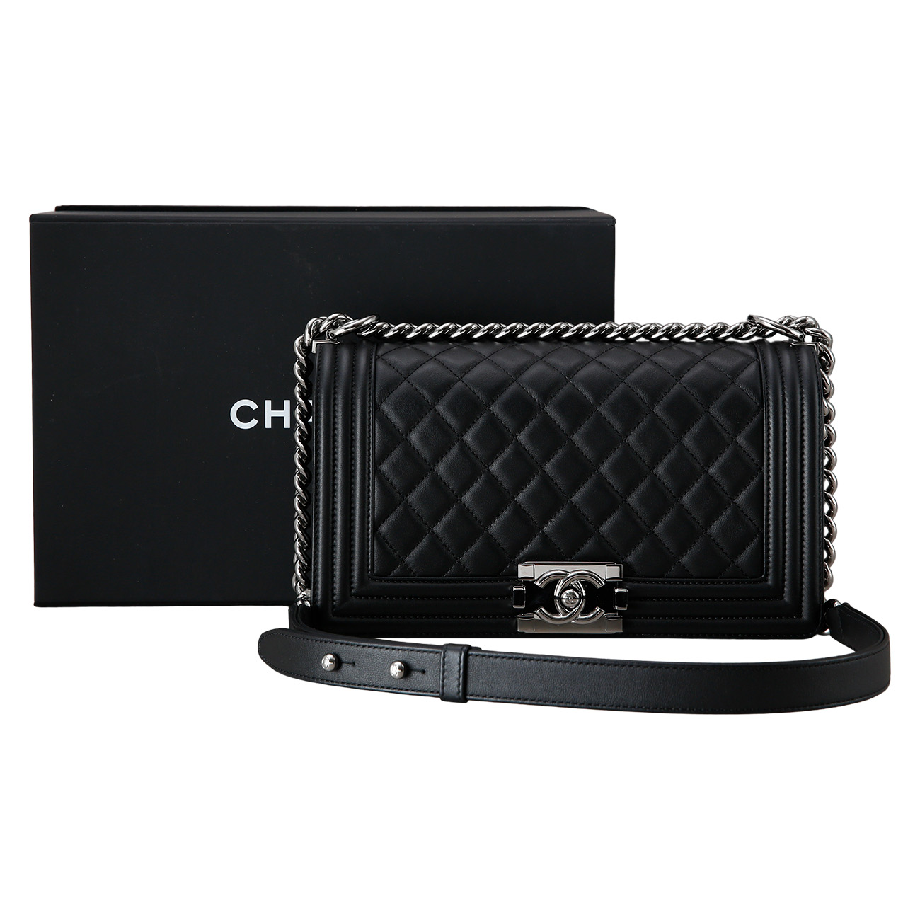 CHANEL(USED)샤넬 보이샤넬 미듐 백