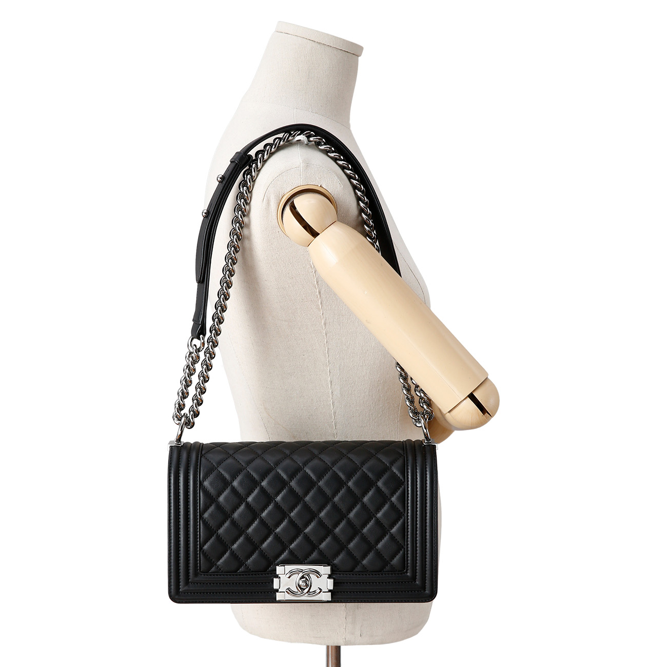 CHANEL(USED)샤넬 보이샤넬 미듐 백