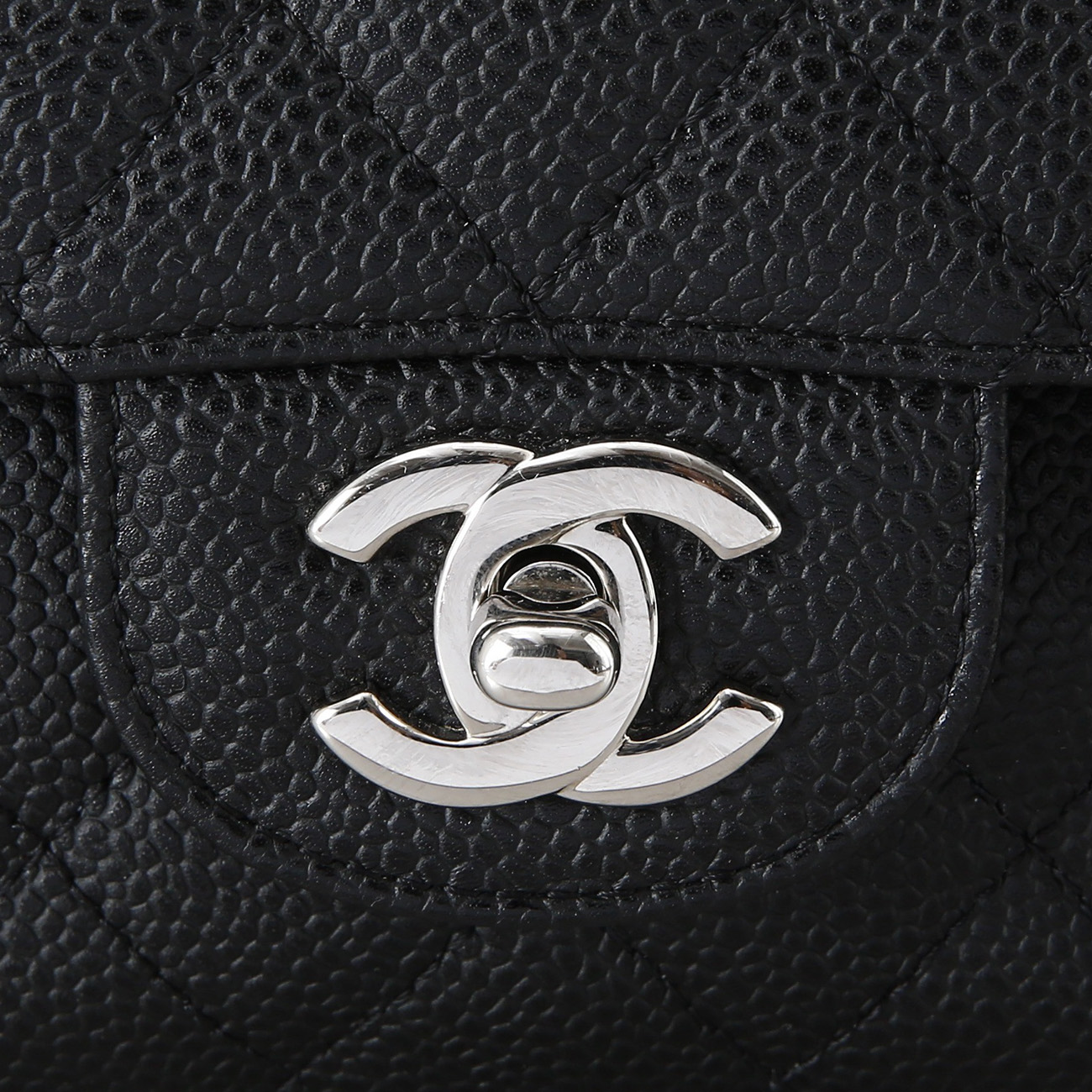CHANEL(USED)샤넬 캐비어 클래식 미듐 플랩백
