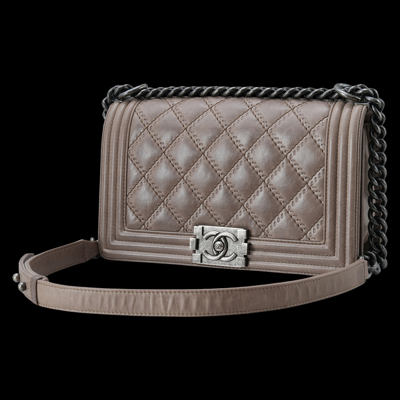 CHANEL(USED)샤넬 시즌 보이샤넬 미듐 플랩백