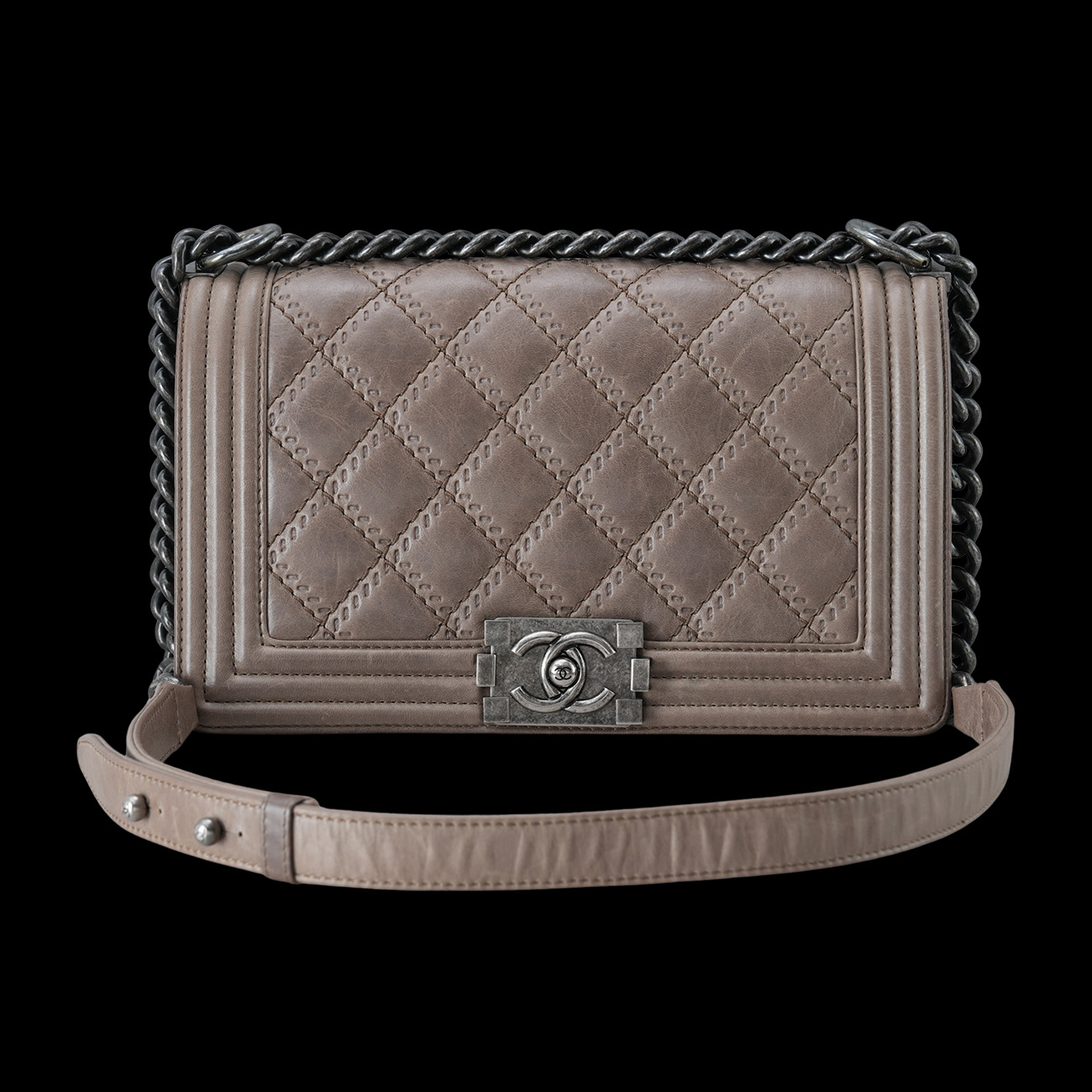 CHANEL(USED)샤넬 시즌 보이샤넬 미듐 플랩백