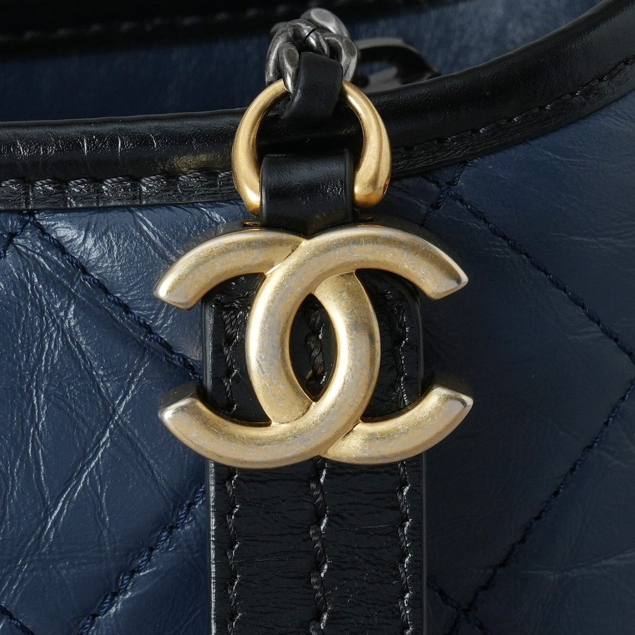 CHANEL(USED)샤넬 가브리엘 호보 스몰 네이비