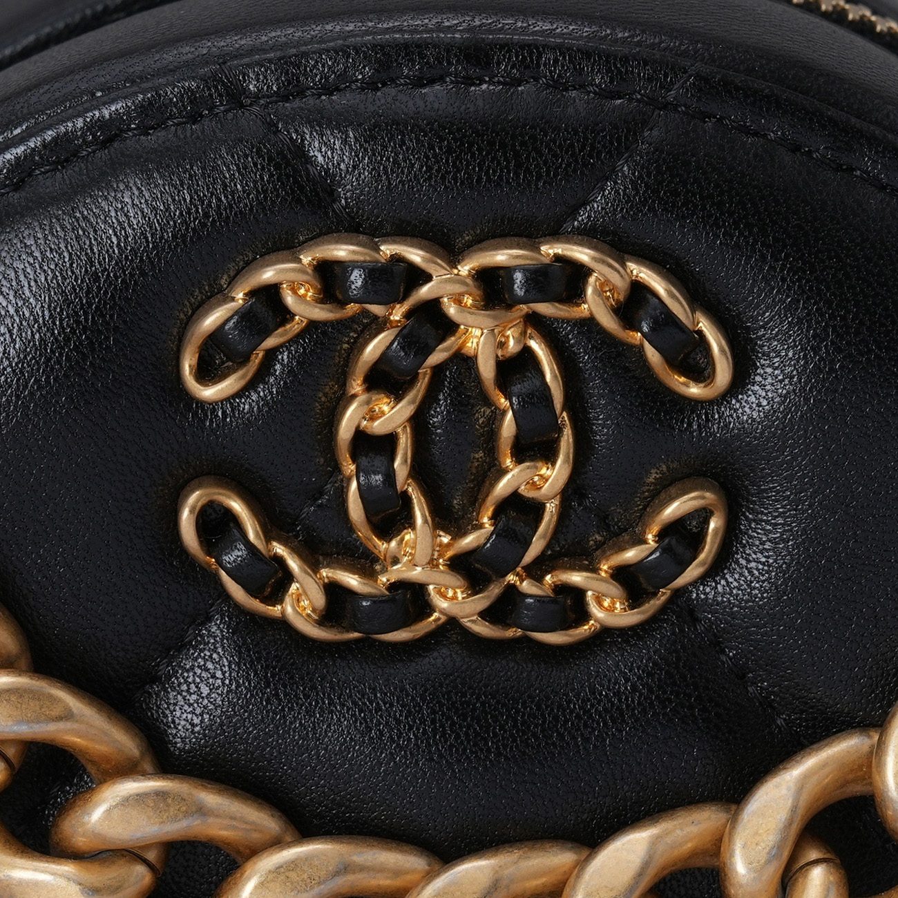 CHANEL(USED)샤넬 19 동그리백
