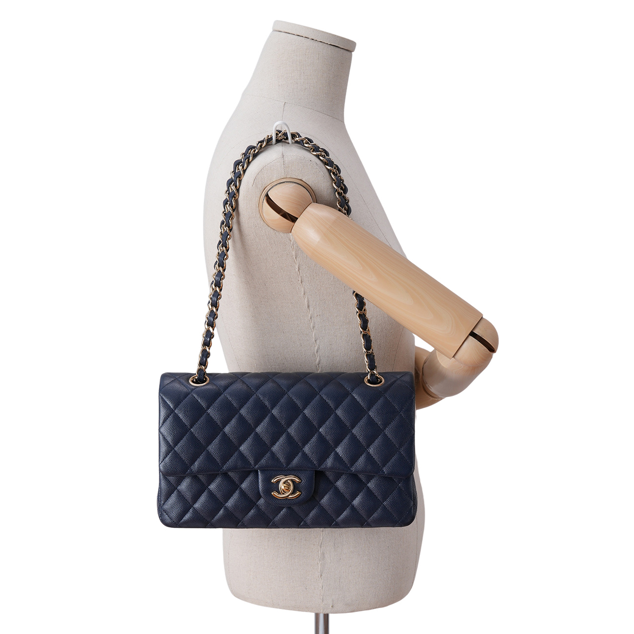 CHANEL(USED)샤넬 캐비어 클래식 미듐 플랩백