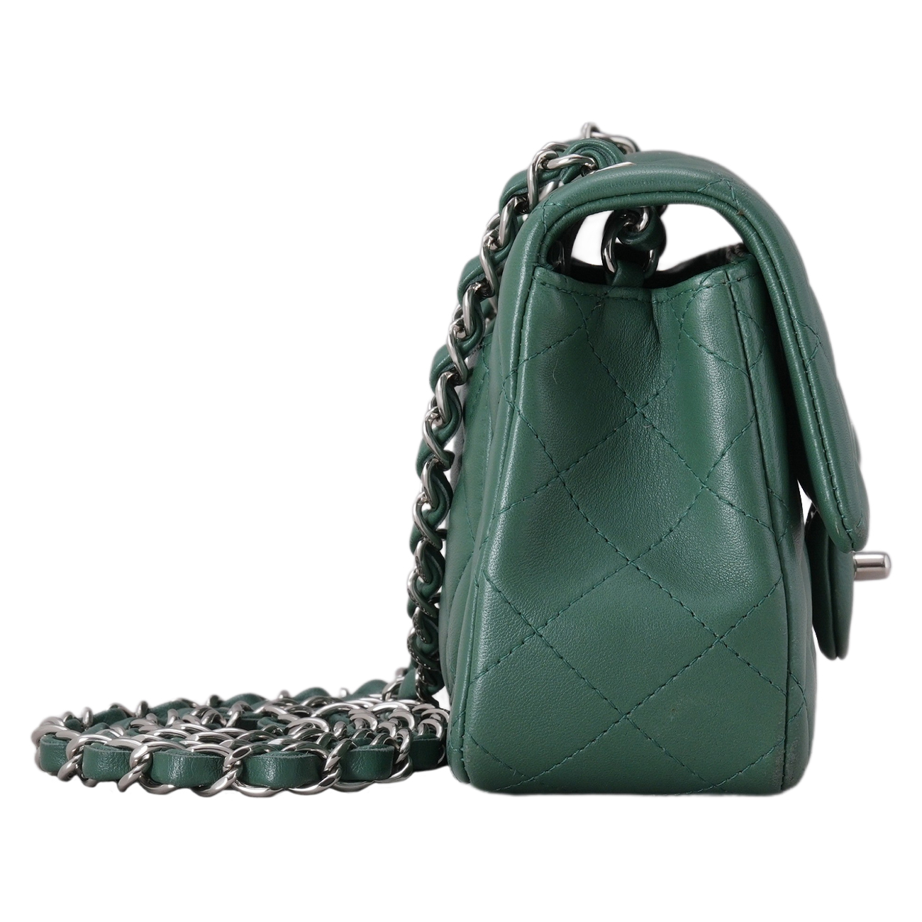 CHANEL(USED)샤넬 A69900 램스킨 클래식 뉴미니 크로스백