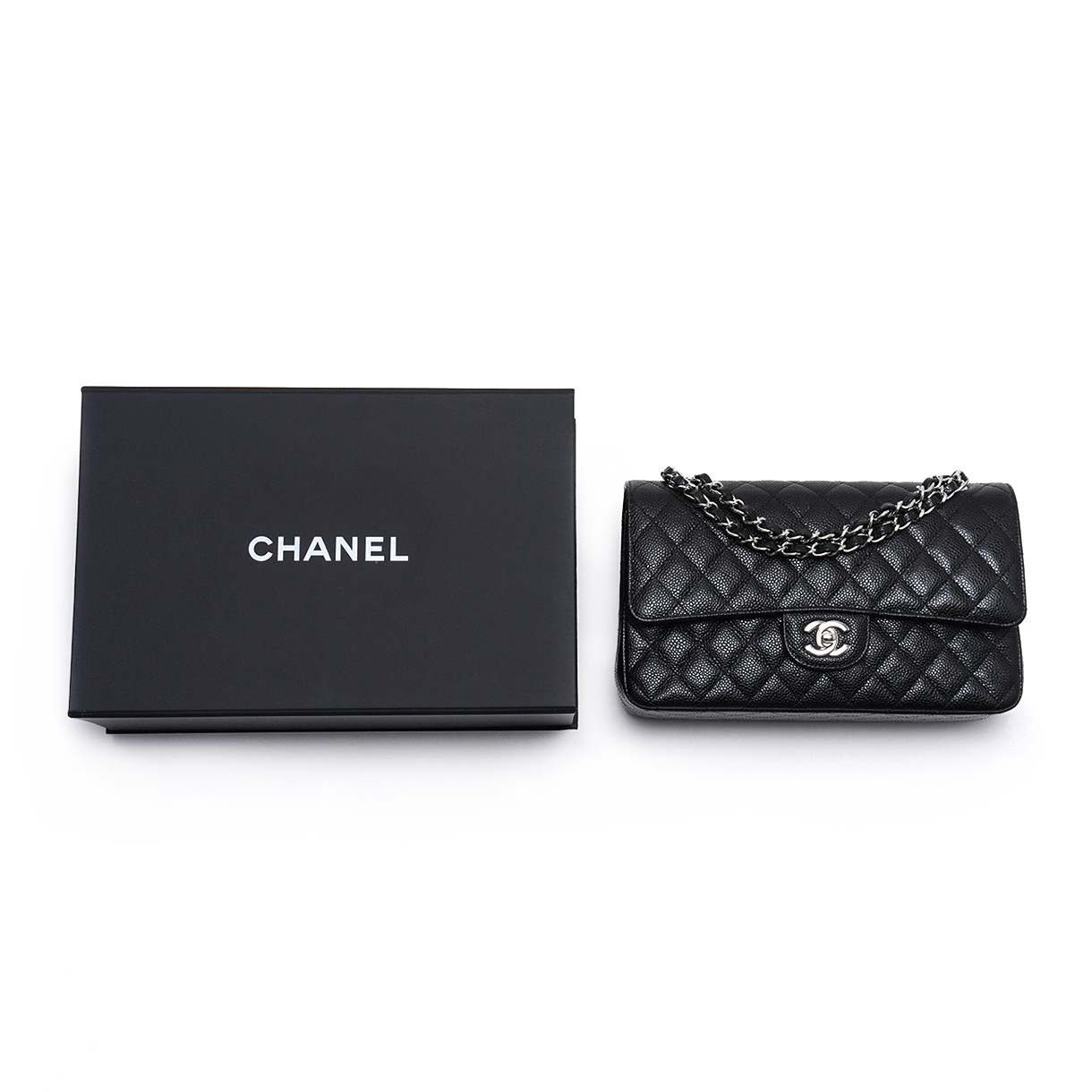 CHANEL(USED)샤넬 캐비어 클래식 미듐 플랩백