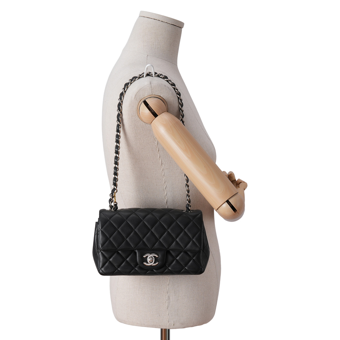 CHANEL(USED)샤넬 램스킨 뉴미니 크로스 백