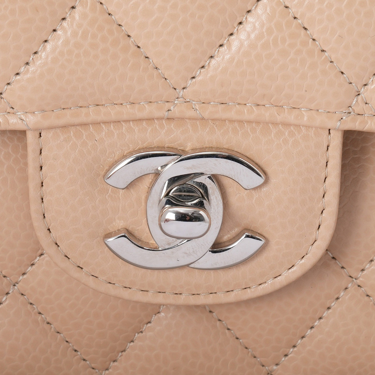 CHANEL(USED)샤넬 캐비어 클래식 미듐 플랩백