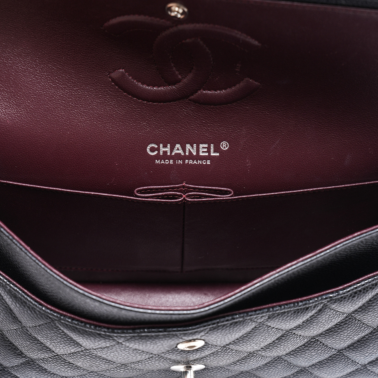 CHANEL(USED)샤넬 캐비어 클래식 미듐 플랩백