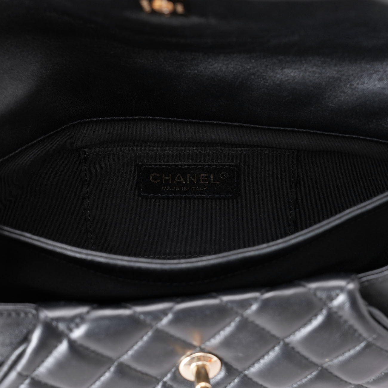 CHANEL(USED)샤넬 A98558 퀼팅 플랩 클러치백