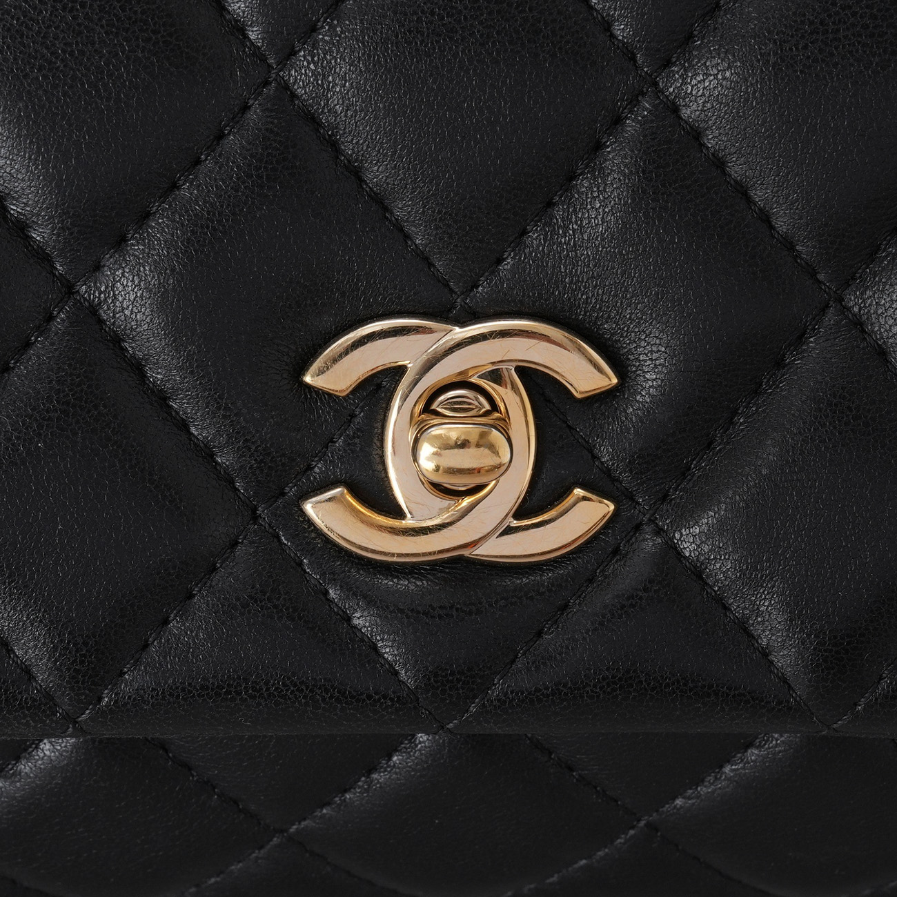 CHANEL(USED)샤넬 A98558 퀼팅 플랩 클러치백