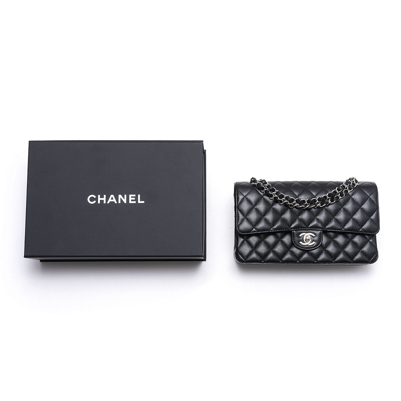 CHANEL(USED)샤넬 캐비어 클래식 미듐 플랩백