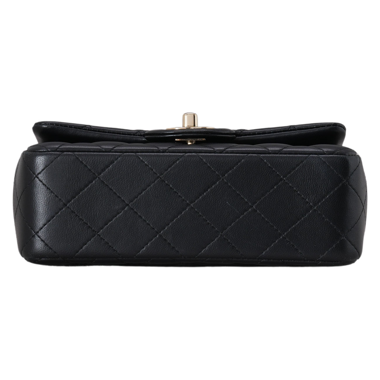 CHANEL(USED)샤넬 램스킨 클래식 뉴미니 크로스백