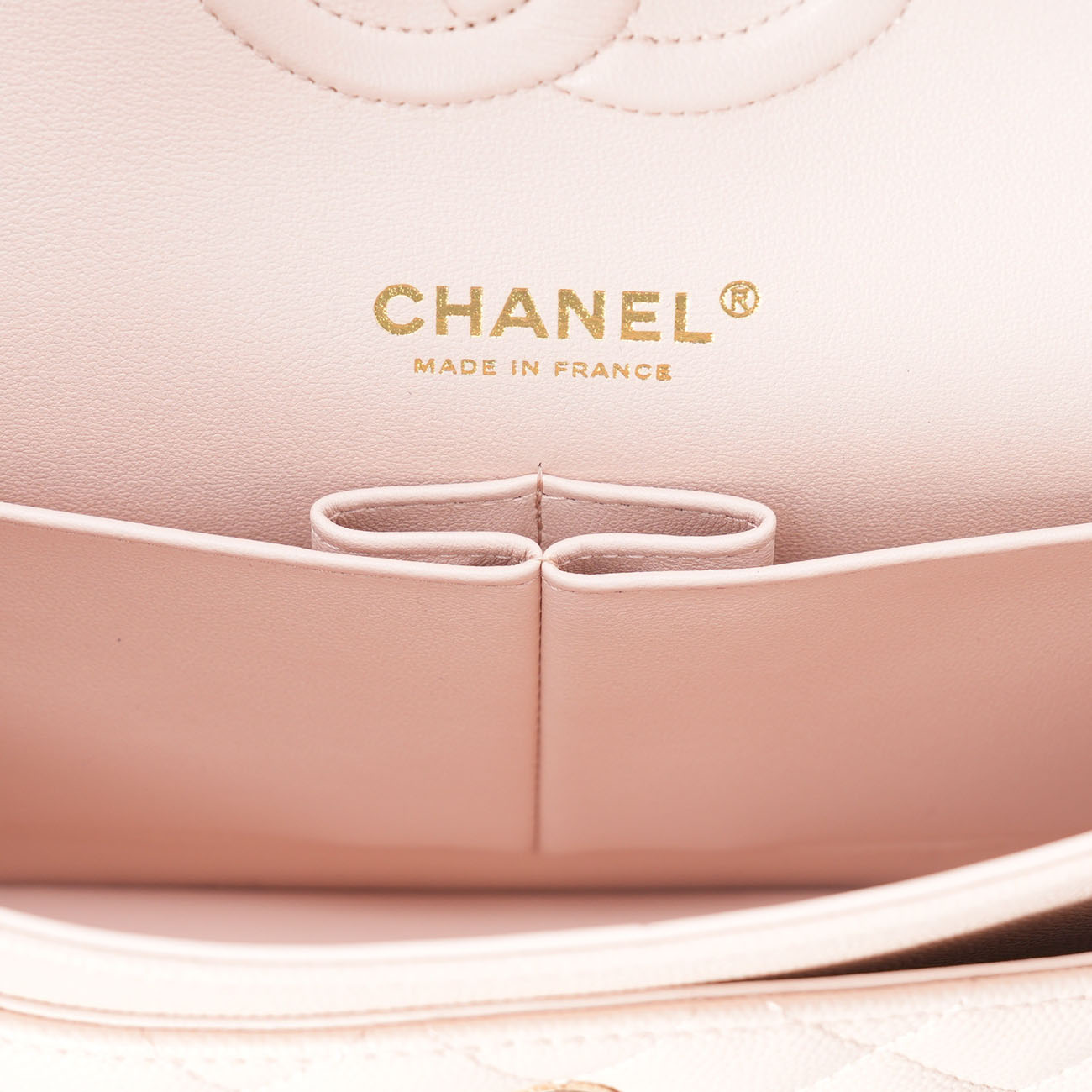 CHANEL(USED)샤넬 캐비어 클래식 미듐 플랩백