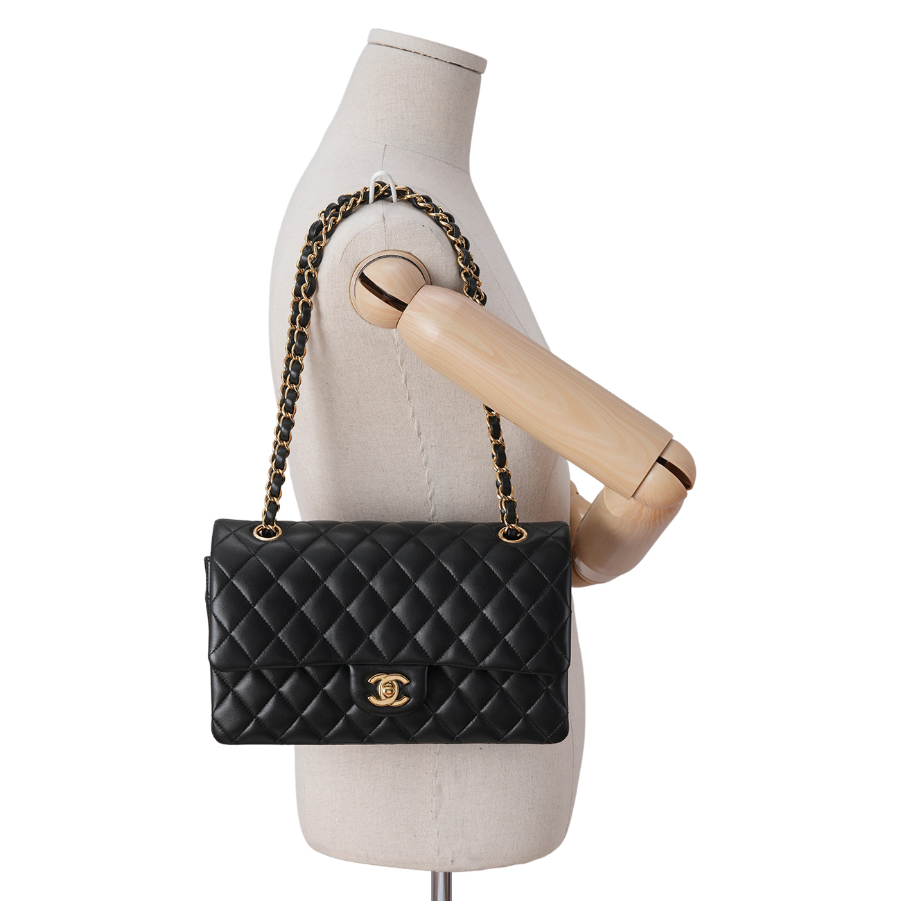 CHANEL(USED)샤넬 램스킨 클래식 미듐 플랩백