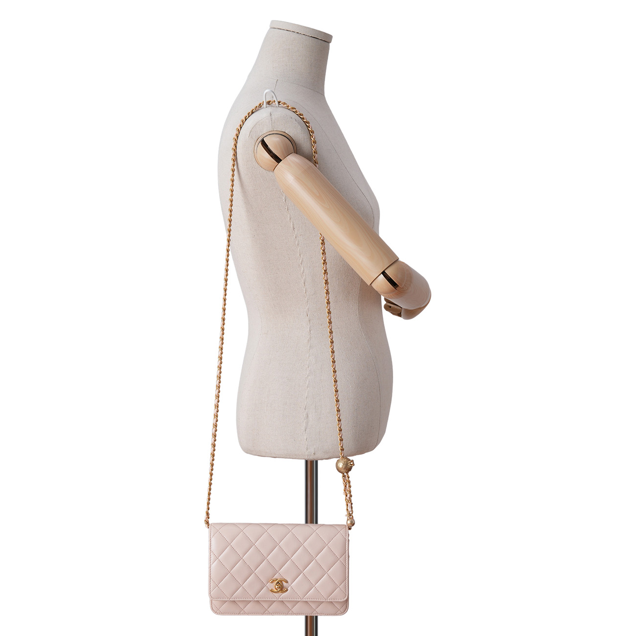 CHANEL(USED)샤넬 AP1450 램스킨 클래식 골든볼 WOC
