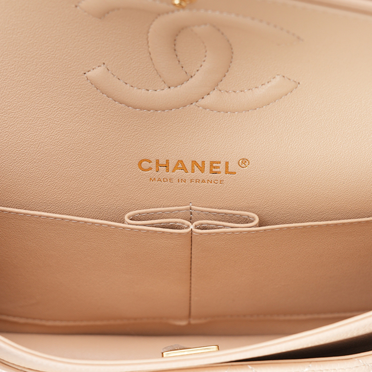 CHANEL(USED)샤넬 캐비어 클래식 미듐 플랩백