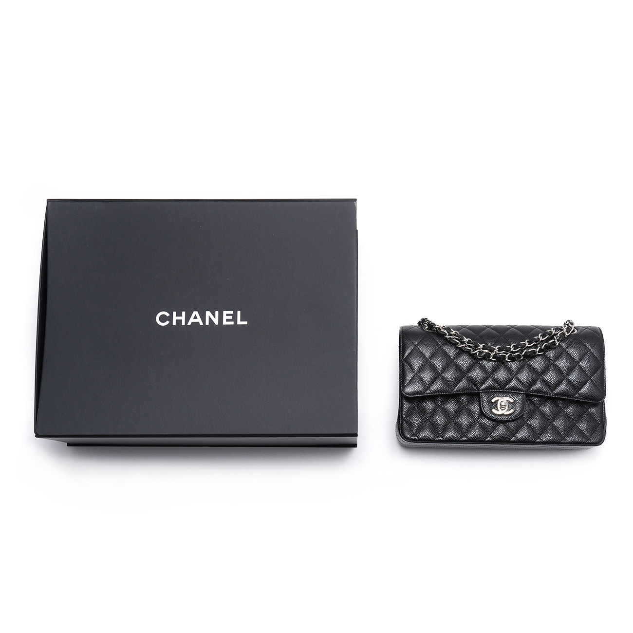 CHANEL(USED)샤넬 캐비어 클래식 미듐 플랩백