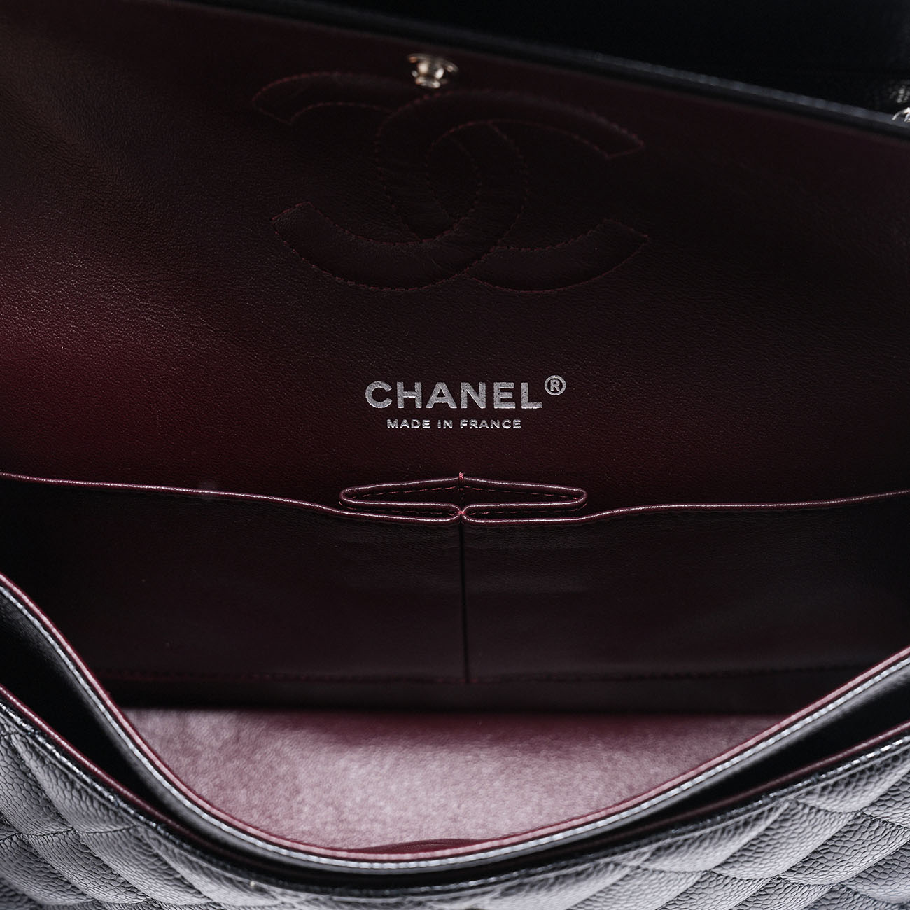 CHANEL(USED)샤넬 캐비어 클래식 미듐 플랩백