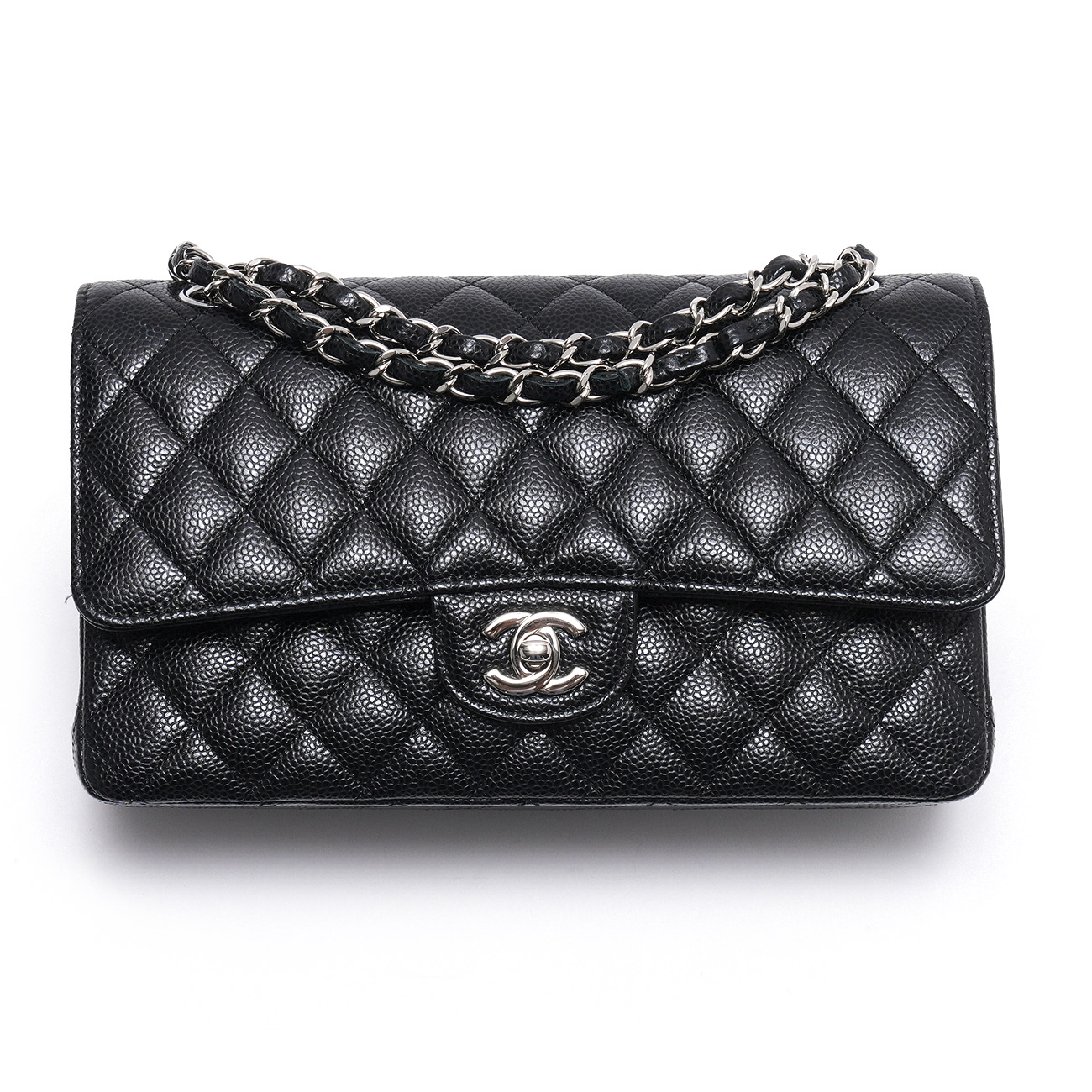 CHANEL(USED)샤넬 캐비어 클래식 미듐 플랩백